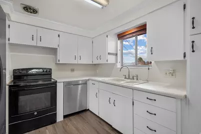 375 Fairlane, Tooele, UT 84074 - Photo 7