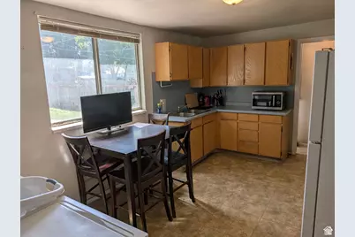 459 S Goshen St, Salt Lake City, UT 84104 - Photo 3