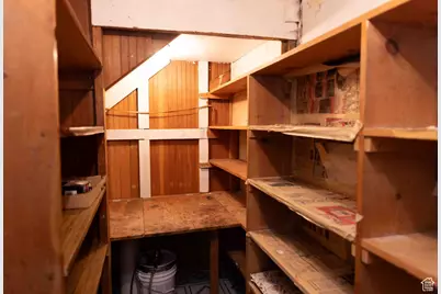 149 S Country Club Dr, South Ogden, UT 84405 - Photo 35