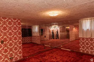 149 S Country Club Dr, South Ogden, UT 84405 - Photo 29