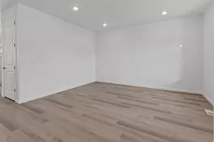 212 W 800 S, Willard, UT 84340 - Photo 3