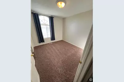 5644 S 4075 W, Roy, UT 84067 - Photo 31