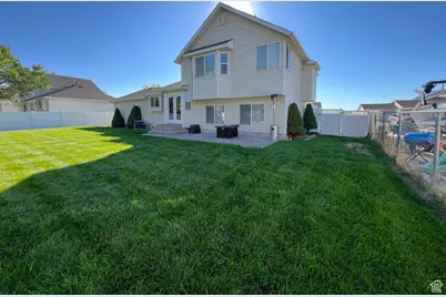 5644 S 4075 W, Roy, UT 84067 - Photo 3