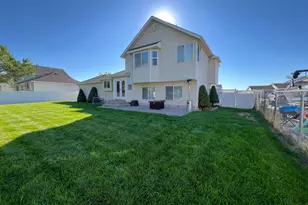 5644 S 4075 W, Roy, UT 84067 - Photo 3