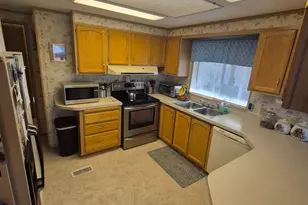 3800 S 1900 W, Roy, UT 84067 - Photo 9