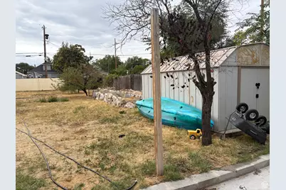 1315 W Gillespie Ave, Salt Lake City, UT 84104 - Photo 17