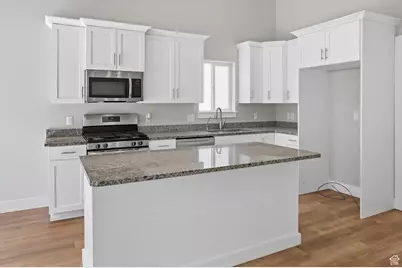 7089 Golden Ridge Ct N, Eagle Mountain, UT 84005 - Photo 9