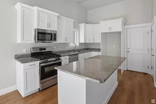 7089 Golden Ridge Ct N, Eagle Mountain, UT 84005 - Photo 11