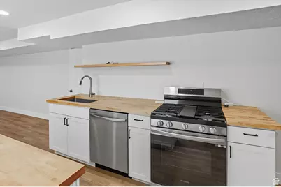 7089 Golden Ridge Ct N, Eagle Mountain, UT 84005 - Photo 35