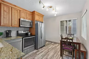 553 Clark St, Woods Cross, UT 84010 - Photo 17