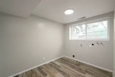 199 E Lynn Cir S, Sandy, UT 84070 - Photo 29