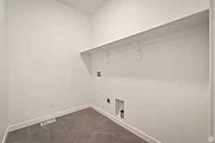 246 E Polaris Dr, Saratoga Springs, UT 84045 - Photo 19