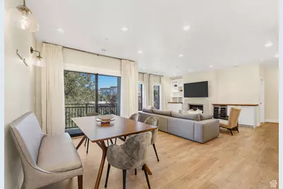 2240 E Laney Ave S #302, Holladay, UT 84117 - Photo 5