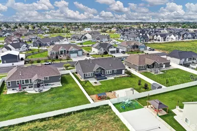 4464 W 3600 S, West Haven, UT 84401 - Photo 37