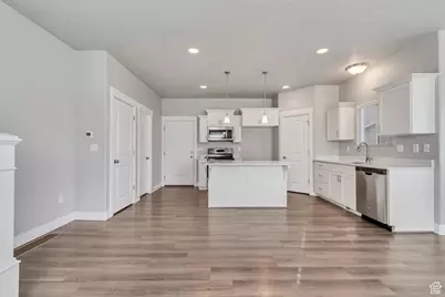 3846 E Cunninghill Dr N, Eagle Mountain, UT 84005 - Photo 15