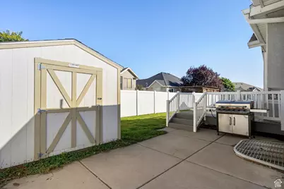 2127 S 350 E, Clearfield, UT 84015 - Photo 41