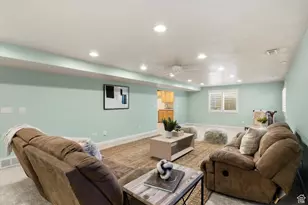 2127 S 350 E, Clearfield, UT 84015 - Photo 33