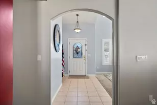 2127 S 350 E, Clearfield, UT 84015 - Photo 5