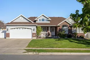 2127 S 350 E, Clearfield, UT 84015 - Photo 1