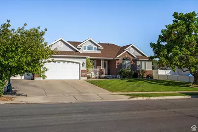 2127 S 350 E, Clearfield, UT 84015 - Photo 3