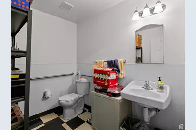 8680 S Monroe W, Sandy, UT 84070 - Photo 35