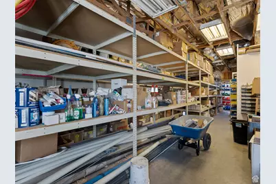 8680 S Monroe W, Sandy, UT 84070 - Photo 21