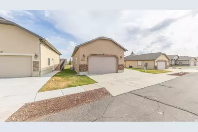 2034 S Cottage Ln, Garden City, UT 84028 - Photo 7