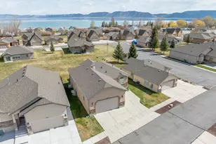 2034 S Cottage Ln, Garden City, UT 84028 - Photo 29