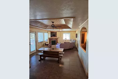 2034 S Cottage Ln, Garden City, UT 84028 - Photo 11