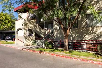 541 E 500 N #12, Provo, UT 84606 - Photo 19