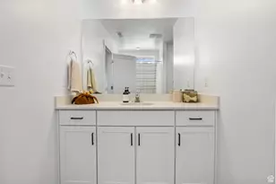 748 N 3770 W, Lehi, UT 84048 - Photo 13