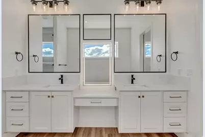713 E 1500 N #19, Orem, UT 84097 - Photo 17