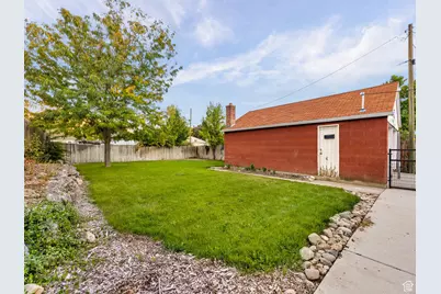 374 N Center St, American Fork, UT 84003 - Photo 27