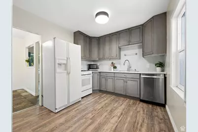 374 N Center St, American Fork, UT 84003 - Photo 7