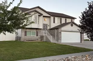 3765 S Stable Bay Dr, Magna, UT 84044 - Photo 29