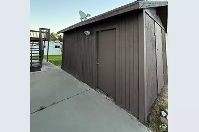 3765 S Stable Bay Dr, Magna, UT 84044 - Photo 33