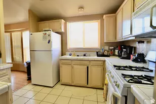 303 W Plateau Pl N, Ticaboo, UT 84533 - Photo 9