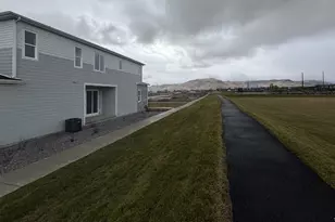 6361 W Pyramid Peak Ln, Herriman, UT 84096 - Photo 3