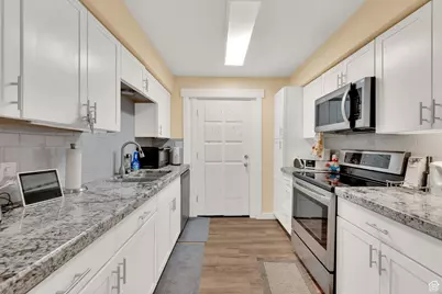 75 S 500 E, Pleasant Grove, UT 84062 - Photo 23