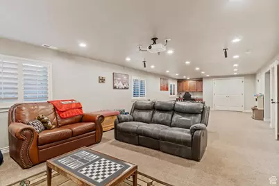 101 S 3600 W, Layton, UT 84041 - Photo 21