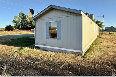 9393 N 9000 E, Tridell, UT 84076 - Photo 21