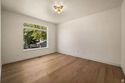 11572 N Maple Hollow Ct W, Highland, UT 84003 - Photo 25