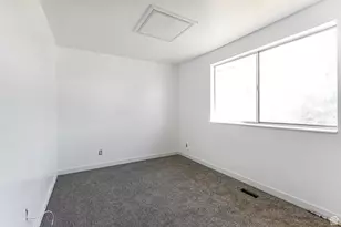 5386 W Silvertip Dr S, Salt Lake City, UT 84118 - Photo 7