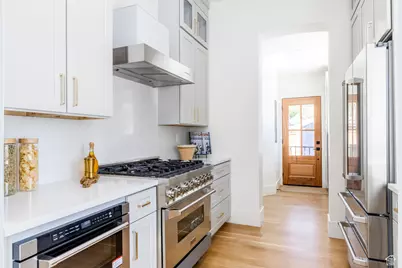 216 N L St, Salt Lake City, UT 84103 - Photo 11