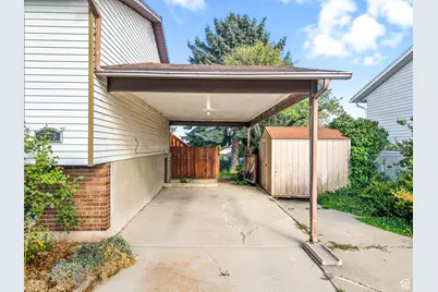 5663 S China Clay Dr W, Salt Lake City, UT 84118 - Photo 19