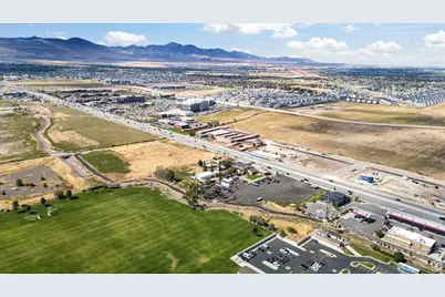 4177 W 13400 S, Riverton, UT 84065 - Photo 9