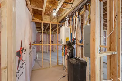 172 W 650 N, Salem, UT 84653 - Photo 37