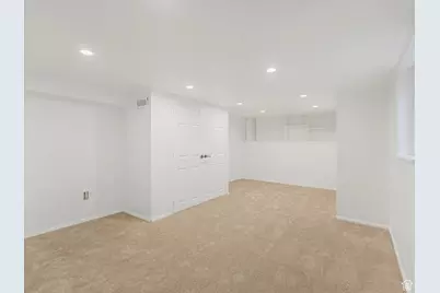 156 S Dooley Ct, Salt Lake City, UT 84102 - Photo 15