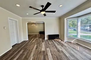 821 E 100 S, Salt Lake City, UT 84102 - Photo 9