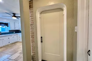 821 E 100 S, Salt Lake City, UT 84102 - Photo 27